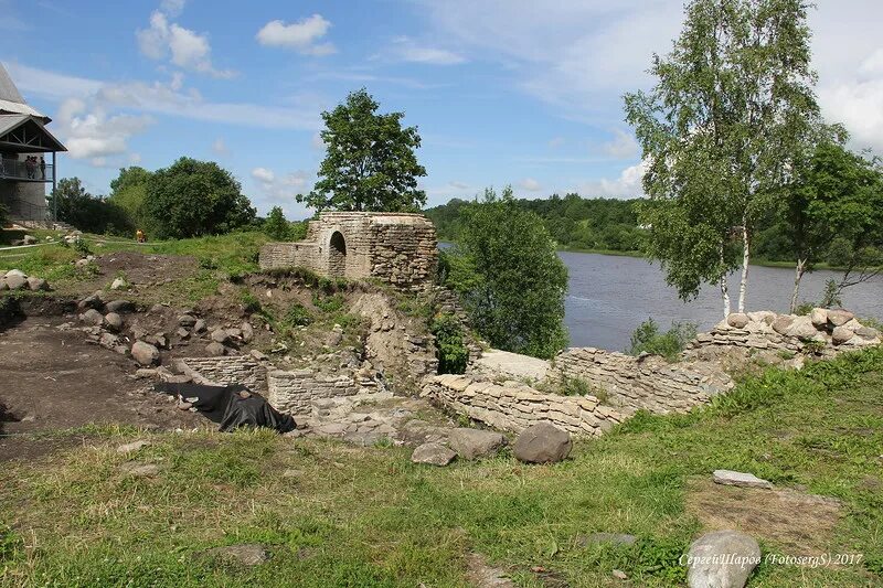 Городище ленинградская область. Земляное Городище в старой Ладоге. Земляное Городище Ладога. Земляной город Старая Ладога. Любшанская крепость Старая Ладога.