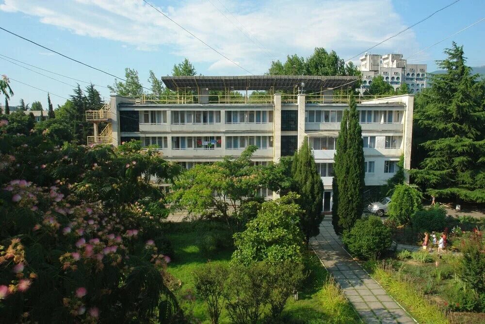 Санаторий славутич в алуште 3 корпус. Крым алушта санаторий славутич. Отзывы о санатории славутич в алуште. Пансионат славутич алушта. Отзывы о санатории славутич в алуште.