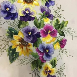 Вышивка анютины