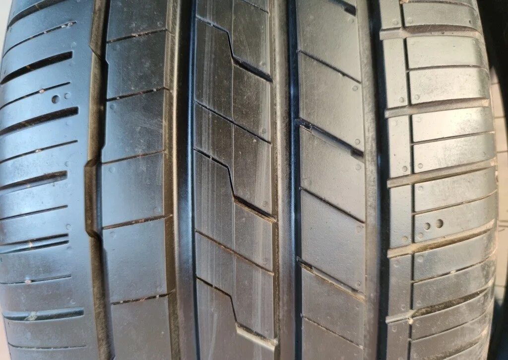 Hankook ventus s1 evo3 suv r20. Hankook Ventus s1 evo3 k127 SUV. Hankook Ventus s1 EVO 3 k127. Шины Hankook k127a (Ventus s1 evo3 SUV). 295/40 R21 Hankook Ventus s1 EVO 3 SUV k127a.