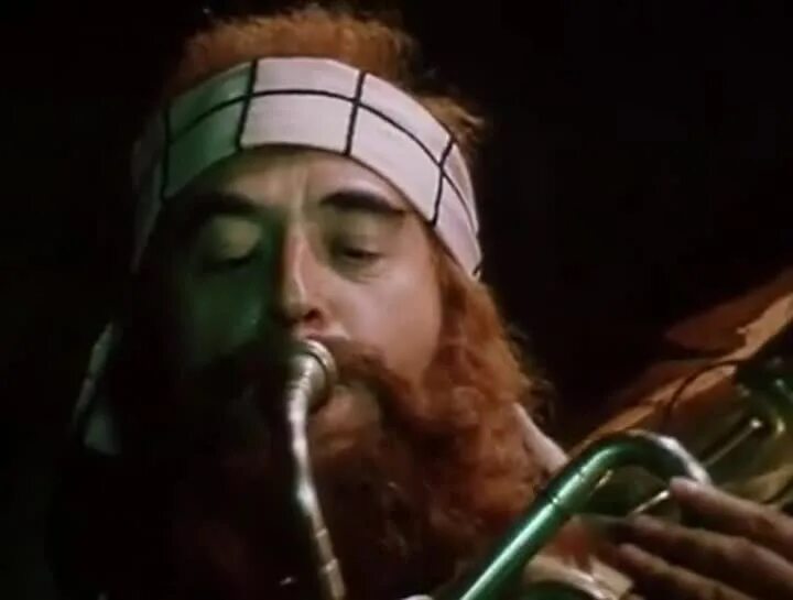 Этуш приключения буратино. 23 февраля черный юмор. Шоу смешарики на карусель. Просто праздник карусель. Просто праздник 3 выпуск.