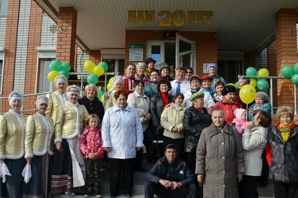 честь камышин. директор школы 1 камышин. честь камышин.