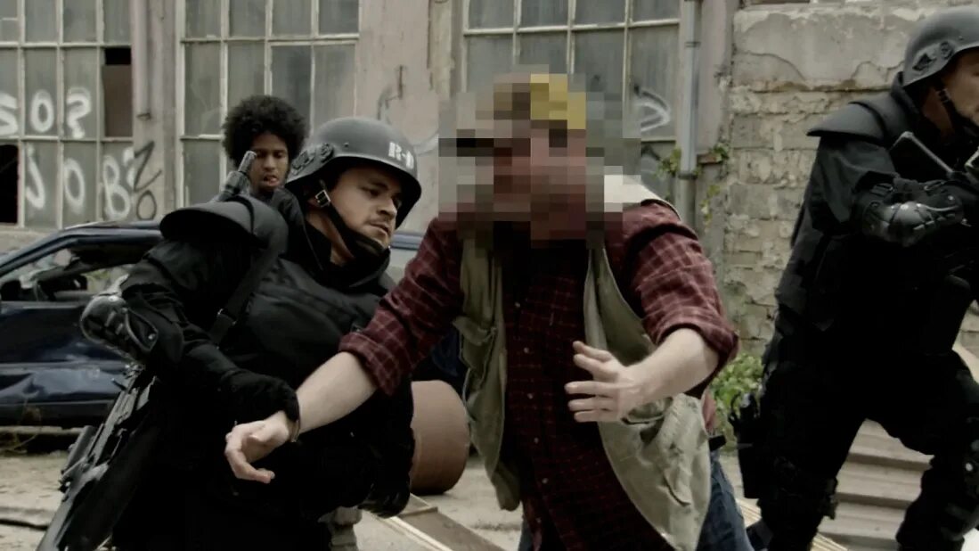 Зомби вирус в сша 2023. Зомби вирус в сша 2023. Зомби вирус в сша 2023. Зомби апокалипсис вирус. Сериал про зомби нетфликс 2022.