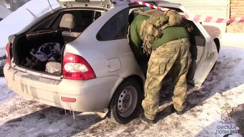 Покушение на со. Полиция задержание фото. Мотолыга с взрывчаткой. Беспилотник со взрывчаткой фото.