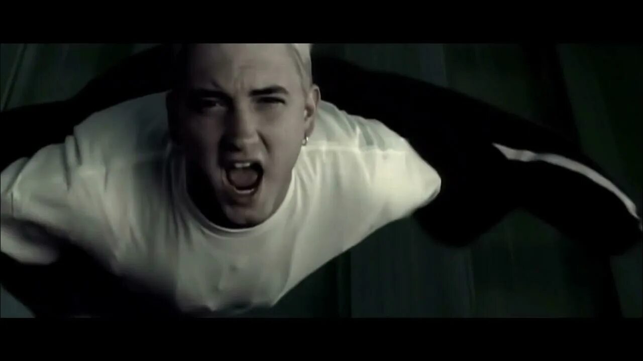 Eminem way. Эминем the way i am. эминем клипы 2025. эминем 2009 в клипе. эминем в клипе ghost.