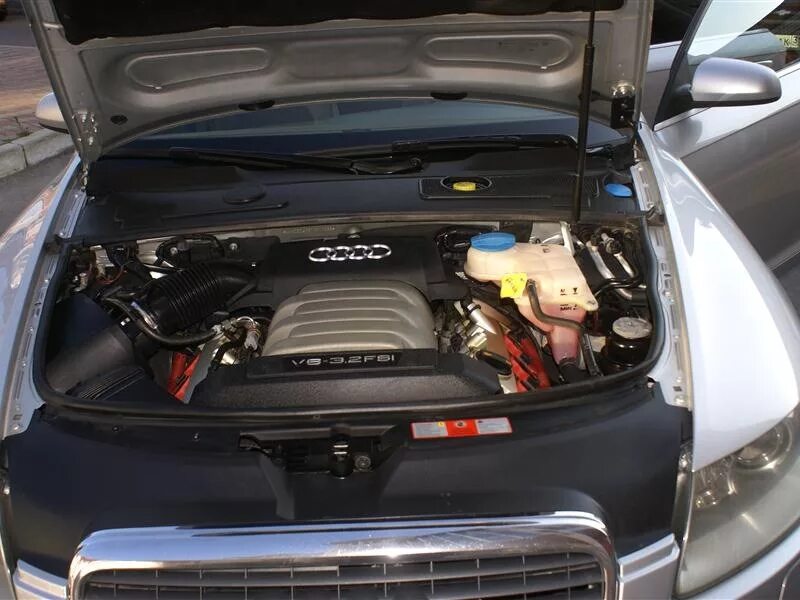 Как снять амортизатор капота а6 с 5 Замена амортизаторов капота Toyota Mark II Qualis, 2,5 л, 1998 года своими рук