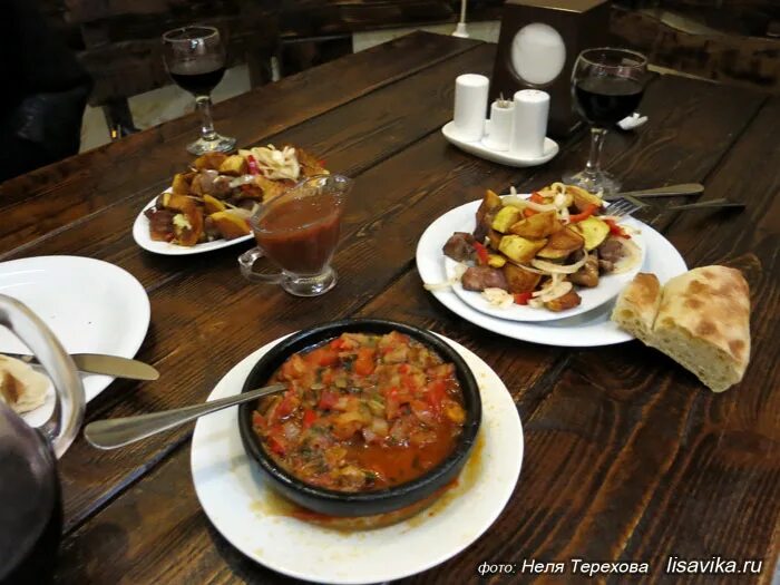 Ул. Ресторан гурман батуми. Мама я в батуми кафе. Мама я в батуми кафе улан. Батуми кафе новосибирск.