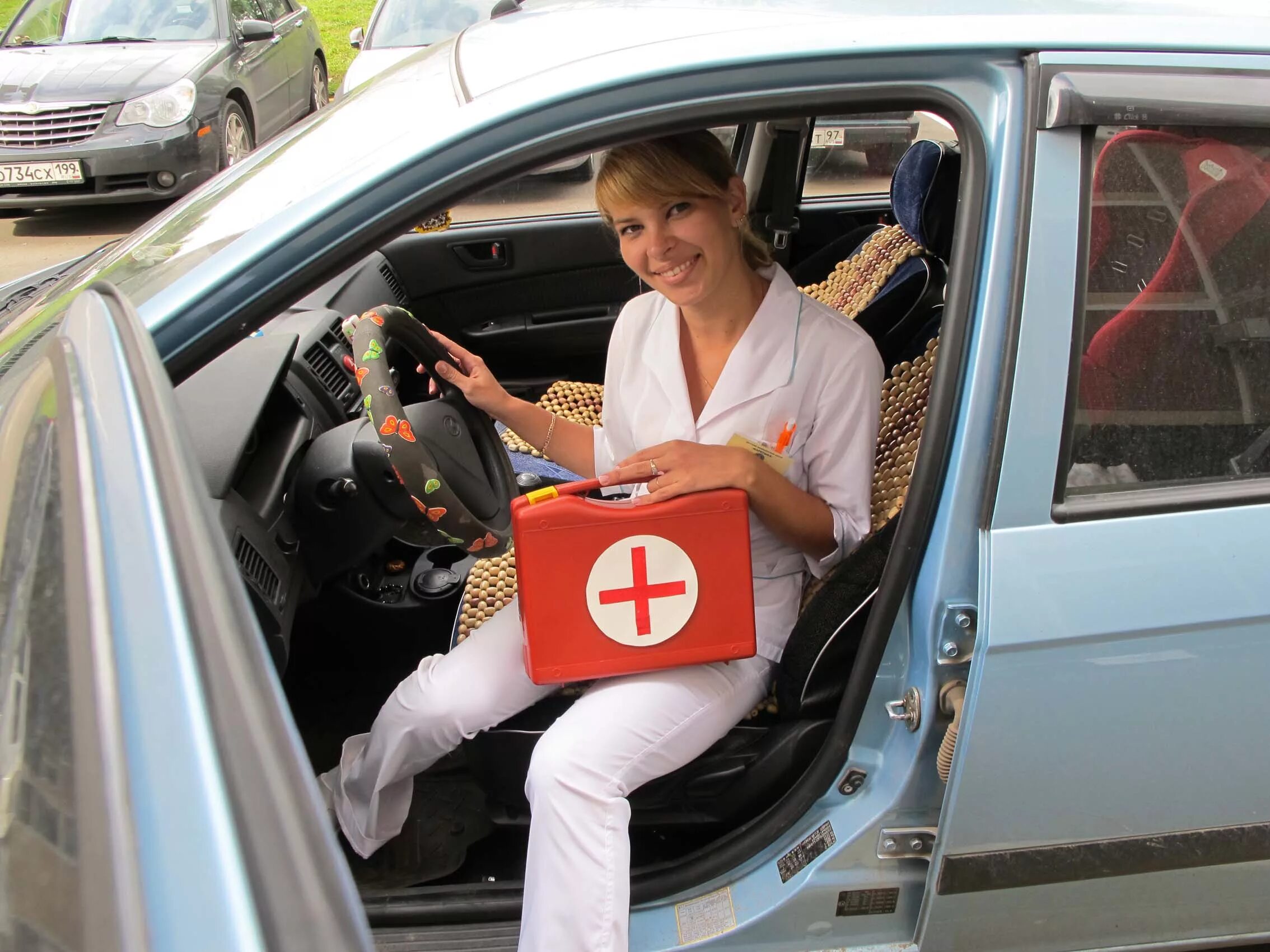 Вызов врача на дом по месту жительства. Госуслуги вызвать врача. Вызвать участкового врача на дом из поликлиники. Звонок врачу. Как вызвать помощь на дом.