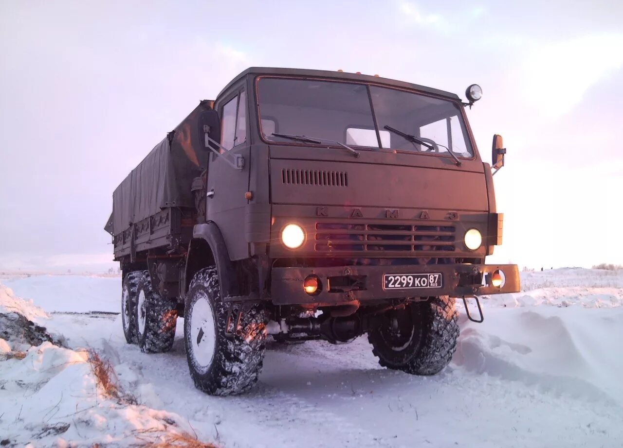 Камазы 4310 видео. Камаз 4310. камаз 4310 зима. камаз-4310 град. камаз 4310 на севере.
