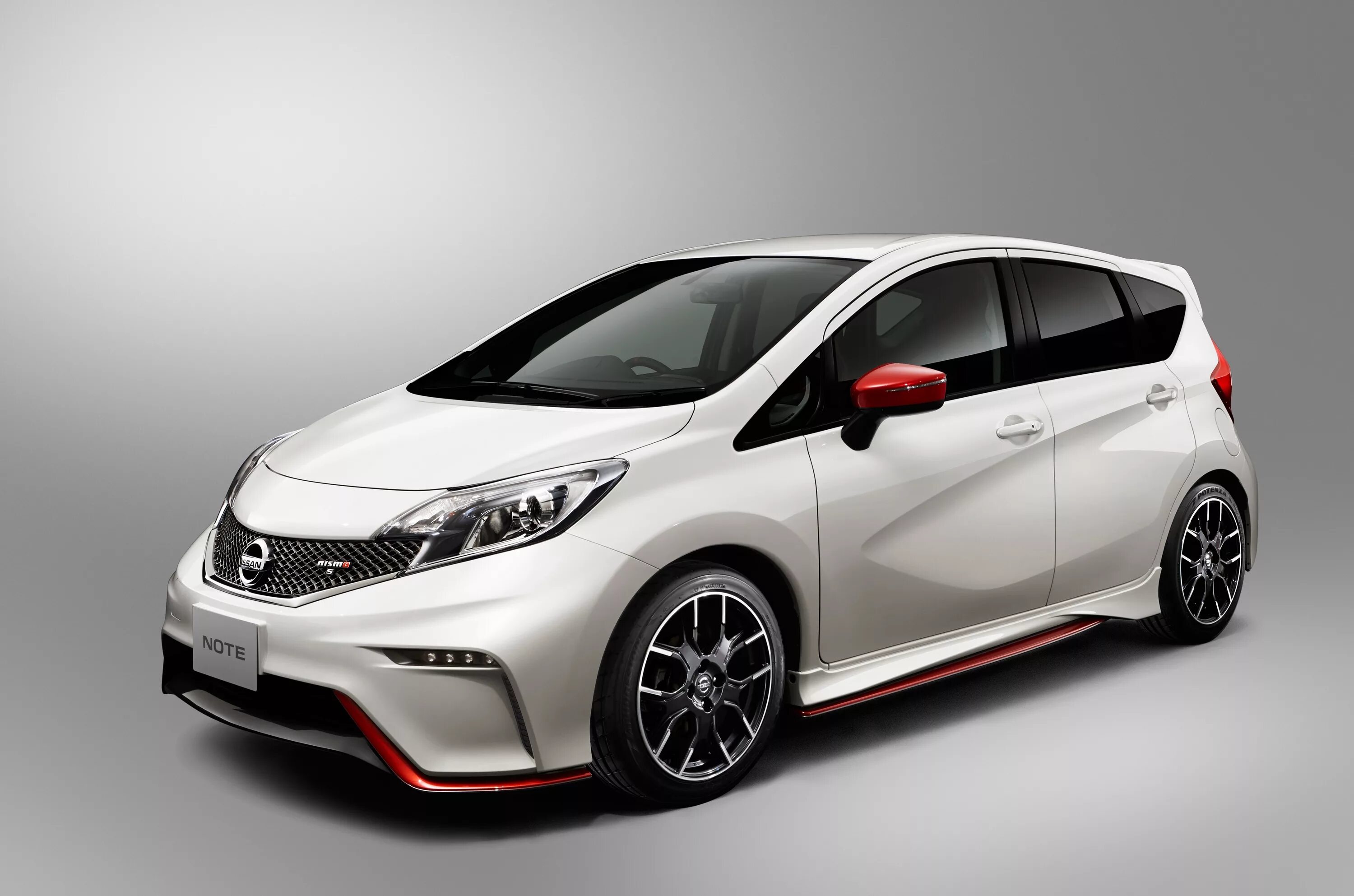 Ниссан нот нисмо. Ниссан ноут нисмо. Nissan Note e-Power. Nissan Note e-Power 2019. Nissan Note e-Power 2015.