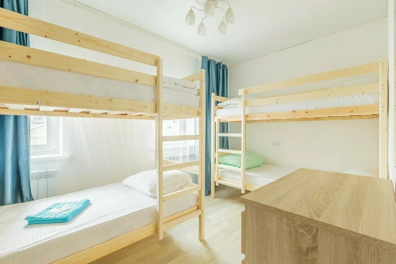 Недорогие хостелы в нижнем. Хостел в алексеевском. Бугров хостел нижний новгород. Хостел канавинский нижний. Оршанский хостел нижний.