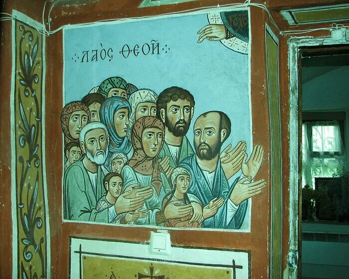 Покажи фрески самой древней церкви в Пскове.