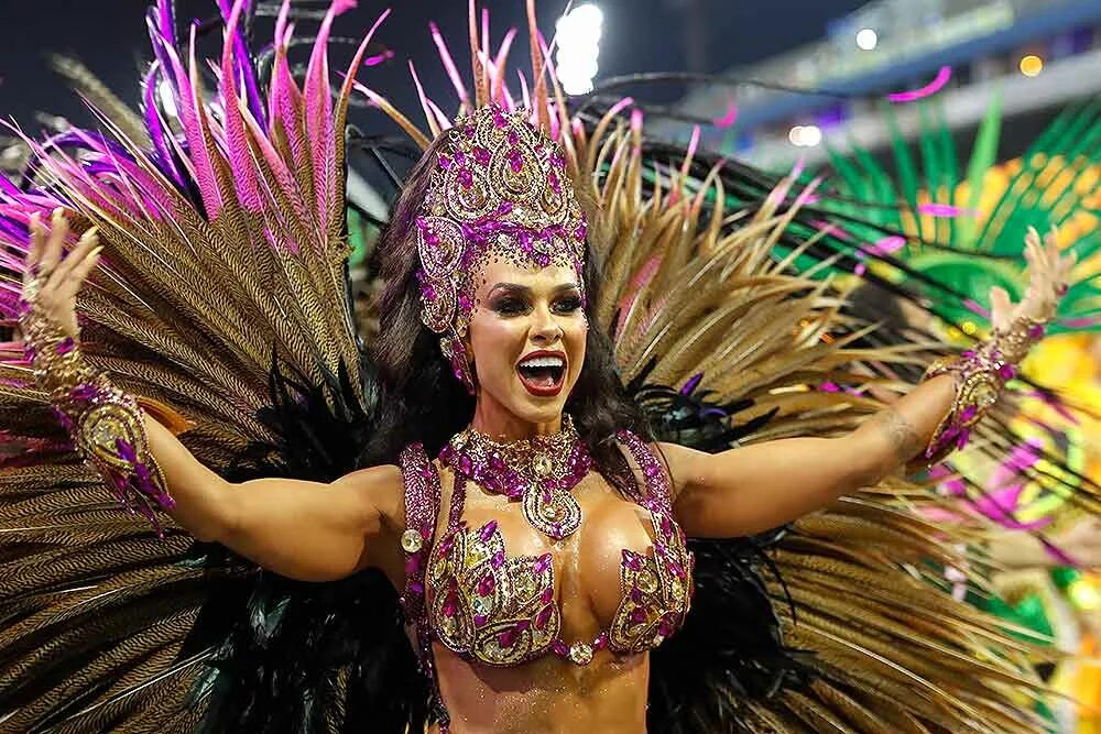 Бразильские фонки 1 час. Карнавал в Рио-де-Жанейро Бразилия. Самба карнавал в Бразилии. Бразильский карнавал Рио де Жанейро 2019 Самба. Карнавал Рио в Бразилии.