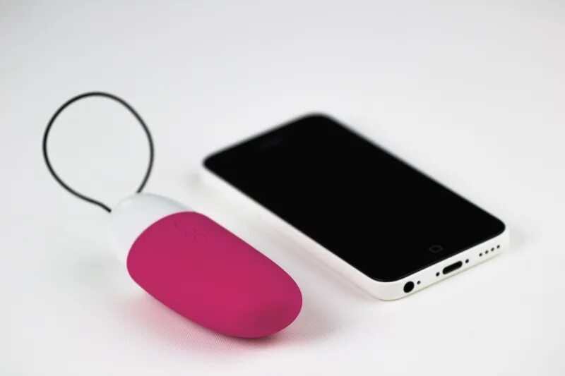 Как зарядить виброяйцо. Виброяйцо &quot;mini bullet vibrator&quot;. magic motion vini lite. гаджетовый мини-вибратор-помада magic motion lotos, бело-розовый. виброяйцо управление с телефона.