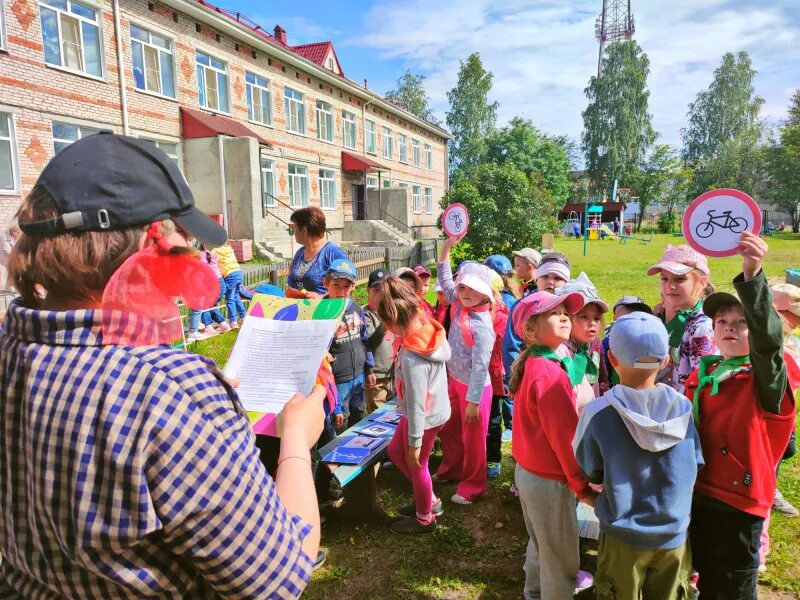 Посёлок горноуральский свердловская область. Детский сад 7 екатеринбург. Детский сад свердловская область село. Детский сад номер 5 первоуральск. Приданниковский детский сад 5 красноуфимск.