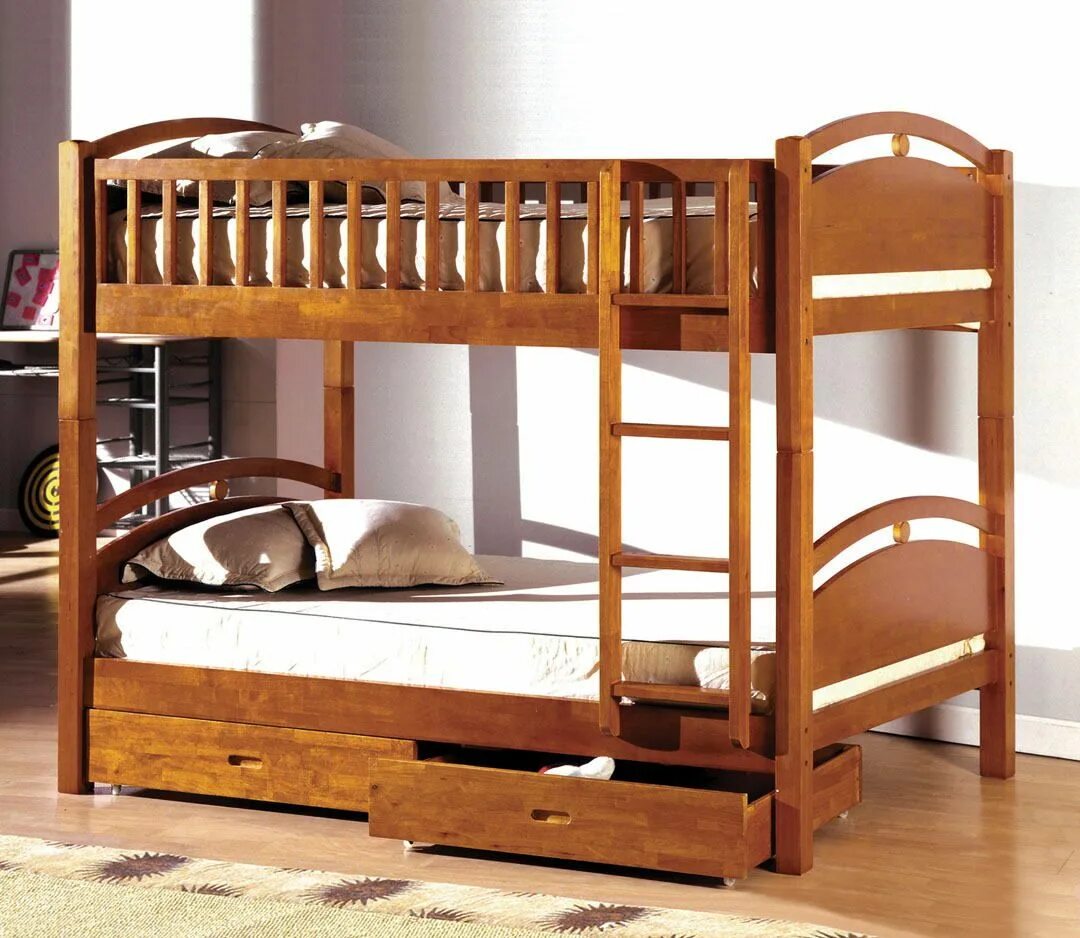 Разрешено ли использование двухъярусных кроватей ответ. Кровать двухъярусная деревянная. Двухъярусная кровать для детей деревянная. Двухъярусная кровать из массива. Двухъярусная кровать из дерева.