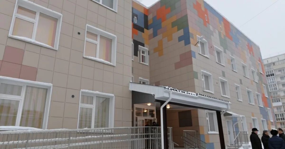 Приморский край владивосток светланская улица 118а детский сад № 154. 154 садик киров. 154 садик киров. Садик в октябрьском районе новосибирска около школы 155. Чехова, 1.