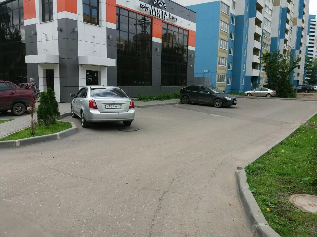 Стоянки иваново. Парижской коммуны 17 иваново. улица парижской коммуны 17а. иваново паркоммуны 17. парижской коммуны 56 иваново.