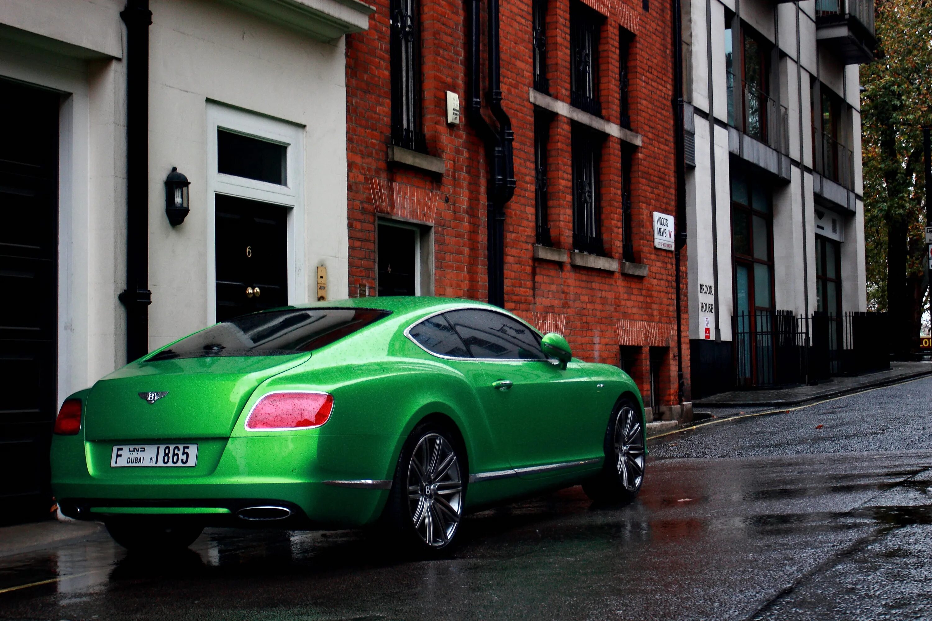 Gotta Have it Green 2013 Ford Mustang