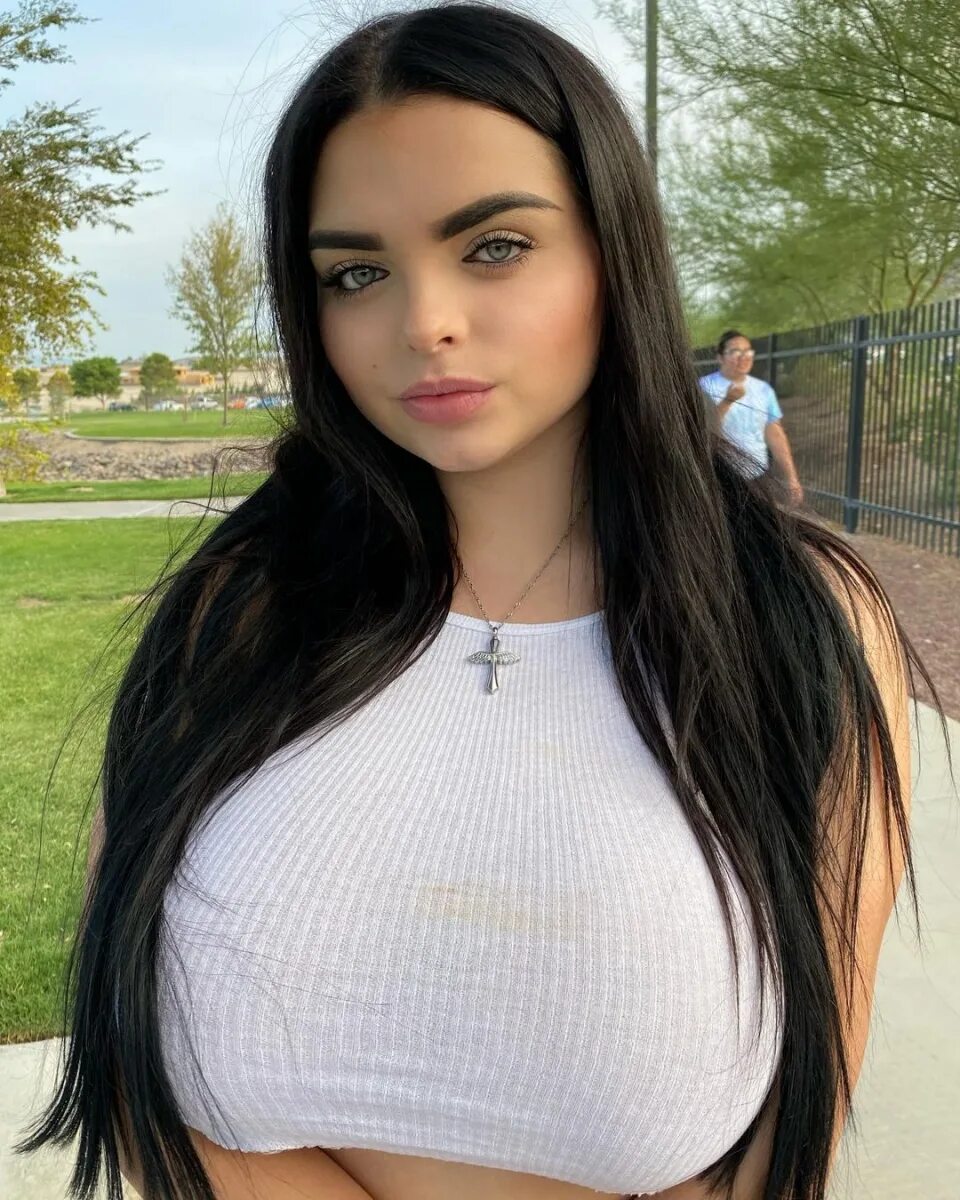 Keep kaylee. Kaylee keeps. Keep kaylee модель. Keep kaylee с большой грудью. Kaylee keeps.