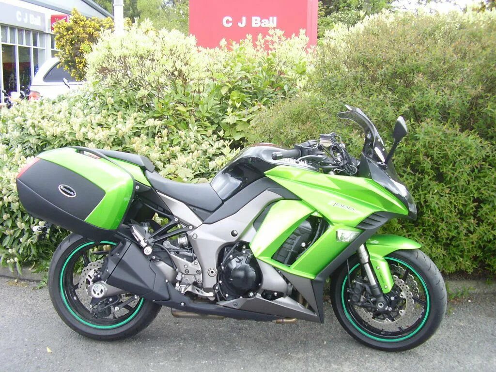 Z 100 1. Kawasaki z100. kawasaki z100 2008. kawasaki z100 green. kawasaki z100 2001.