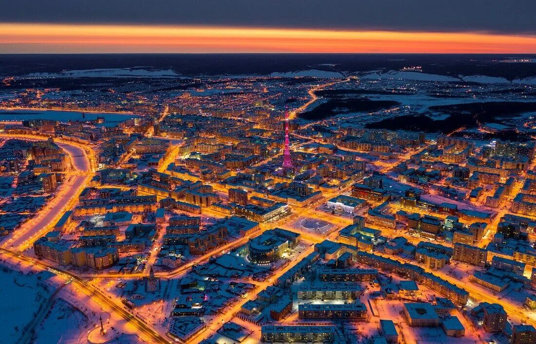 Столица якутии саха фото. Мирный республика саха. Посёлок мирный якутия. Сибирь климатический пояс верхоянск. Новосибирск саха якутия.