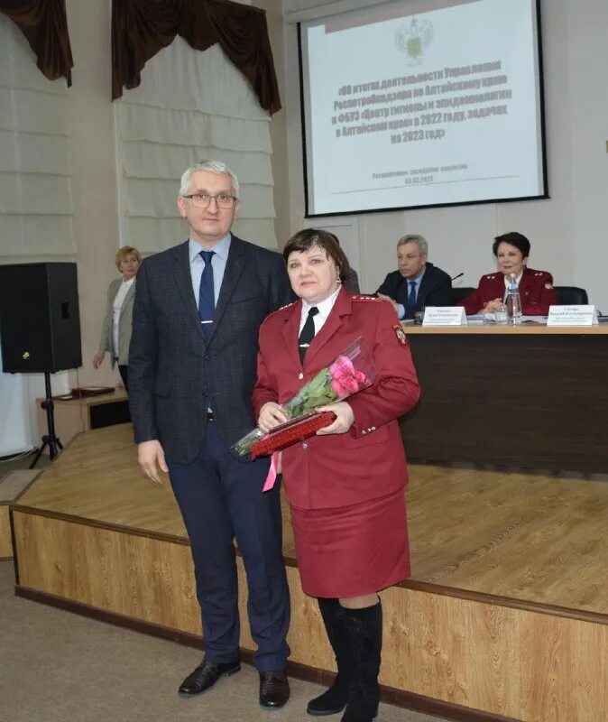 Пащенко ирина геннадьевна руководитель роспотребнадзора. Сайт роспотребнадзора алтая. Роспотребнадзор барнаул. Горно-алтайск роспотребнадзор. Прокурор республики алтай мылицын.