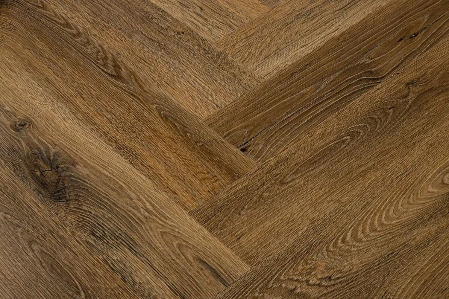 Parquet pro. SPC ламинат елочкой. Кварц виниловый ламинат елочкой. Ламинат венгерская елочка.