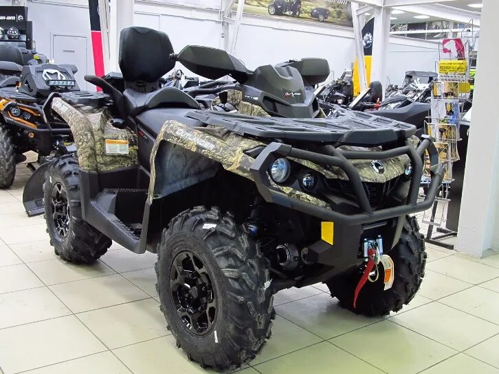 Can fm outlander max xt 650. Outlander Max XT 650 Camo. BRP 650 Max XT. БРП Аутлендер 650 Макс ХТ. Can-am Outlander Max XT 650 Camo.