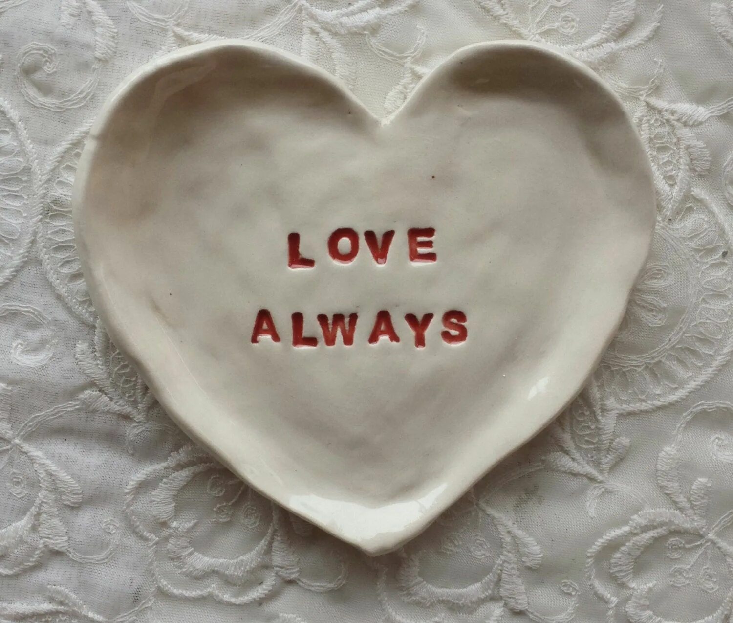 I Love из глины. Love from Clay. Love dishes