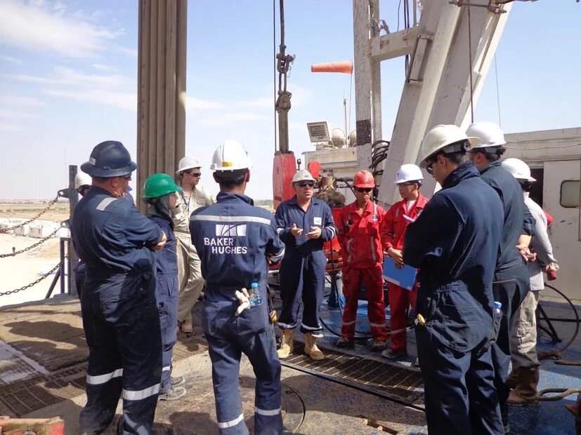 Супервайзерские организации в бурении. Супервайзинг в бурении. Бейкер хьюз бурение. Супервайзер по бурению. Супервайзер по бурению.