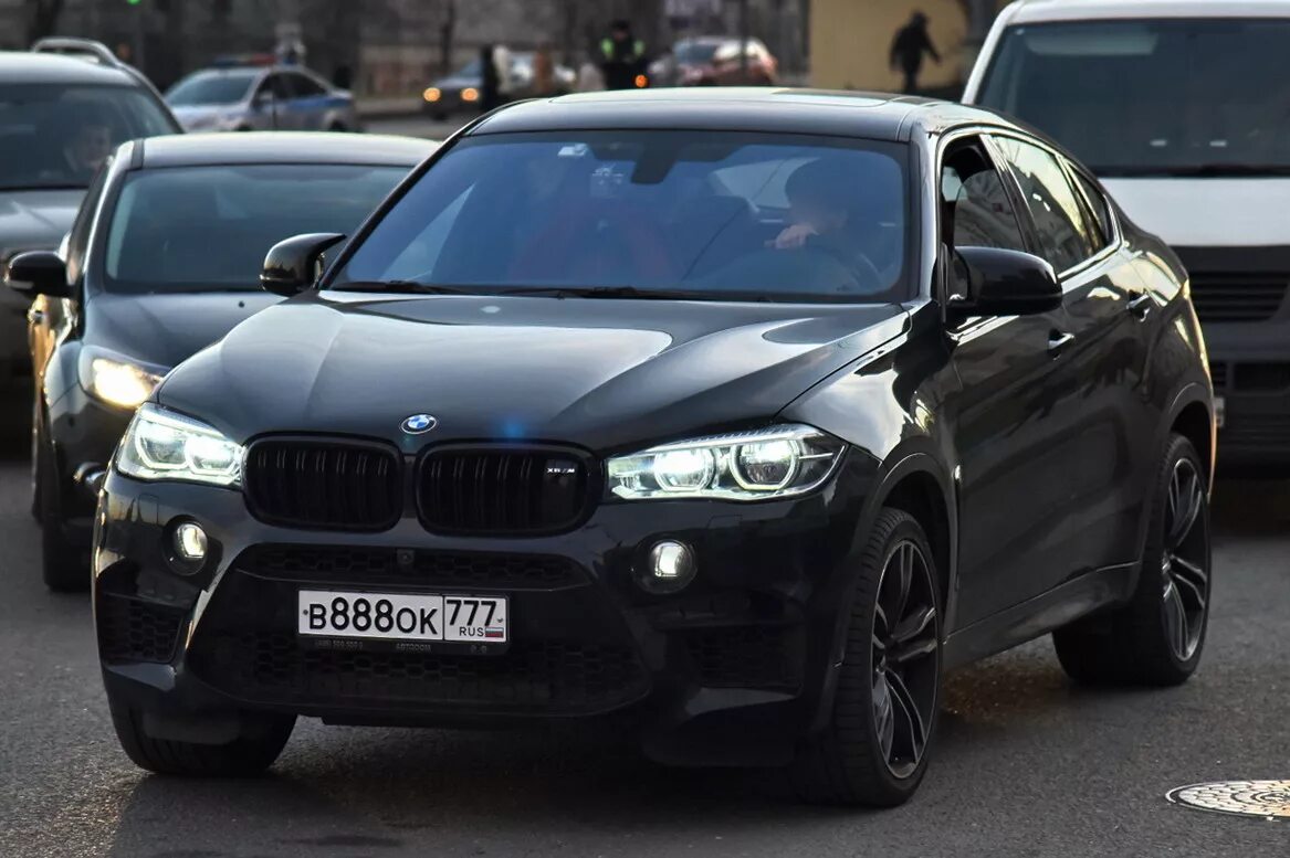 БМВ х5 777. БМВ х6 777. BMW x6 666. БМВ x6m 777. На блатных номерах катит бэха