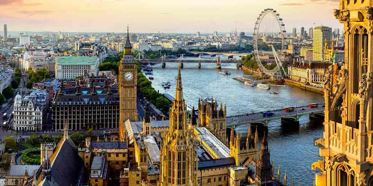 Англия и британия. To visit the uk. To visit the uk. Туристы в лондоне. Биг бен и вестминстерский дворец.