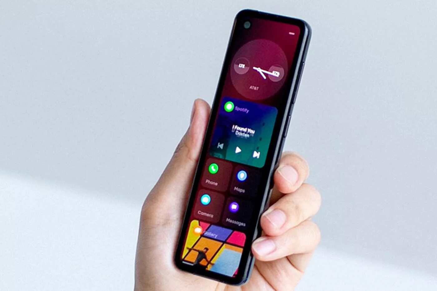 Нестандартные телефоны. Энди Рубин смартфон. Смартфон Project Gem. Смартфон Essential Phone 2. Узкий смартфон.
