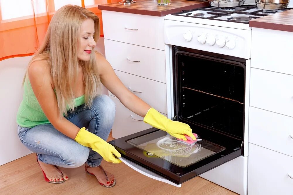 Oven clean. Мытье плиты. Мытье духовки. Уборка плиты. Чистка духовки.