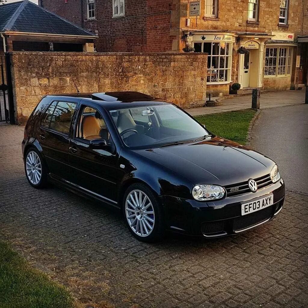 VW Golf 4 r32. Volkswagen Golf 4 GTI. VW Golf mk4. VW Golf r32 mk4.