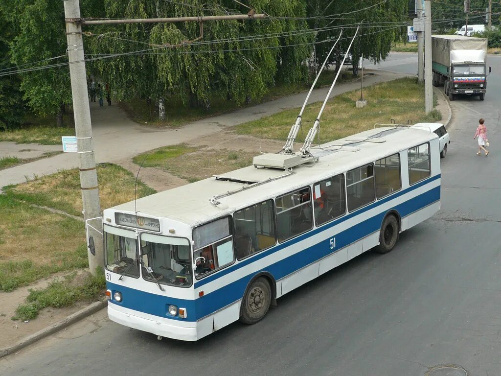 Т 10 троллейбус. Троллейбус Самара ЗИУ 682г г00. ЗИУ Самара. Троллейбус 10 Самара. Самарский троллейбус фото.