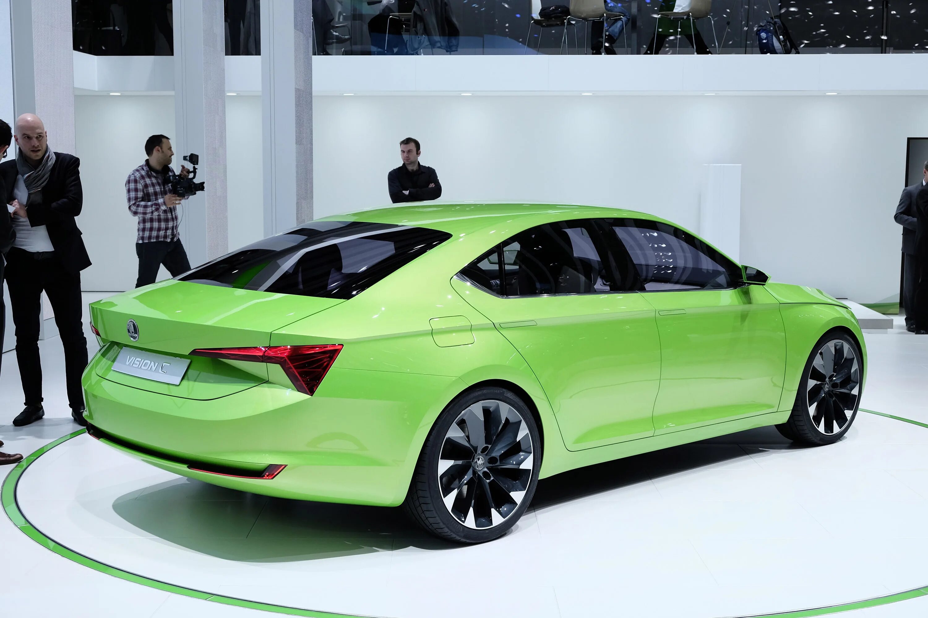 Шкода октавия рс. Skoda vision c 2014. Шкода суперб рс 2020. Шкода рапид лифтбек. Skoda vision c 2014.