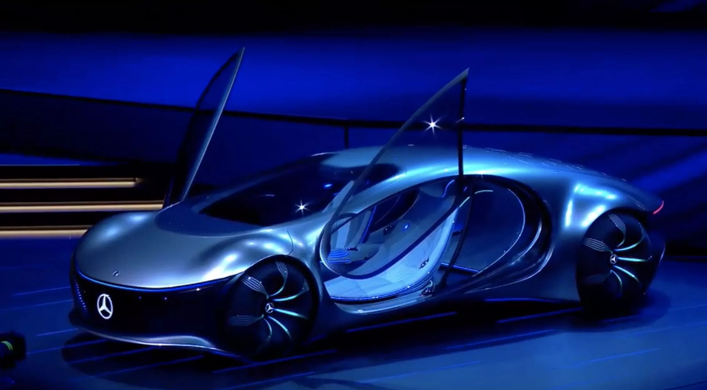 Avatar car. 2020. Mercedes vision avr 2020. Mercedes benz vision руль 2020. Avr.