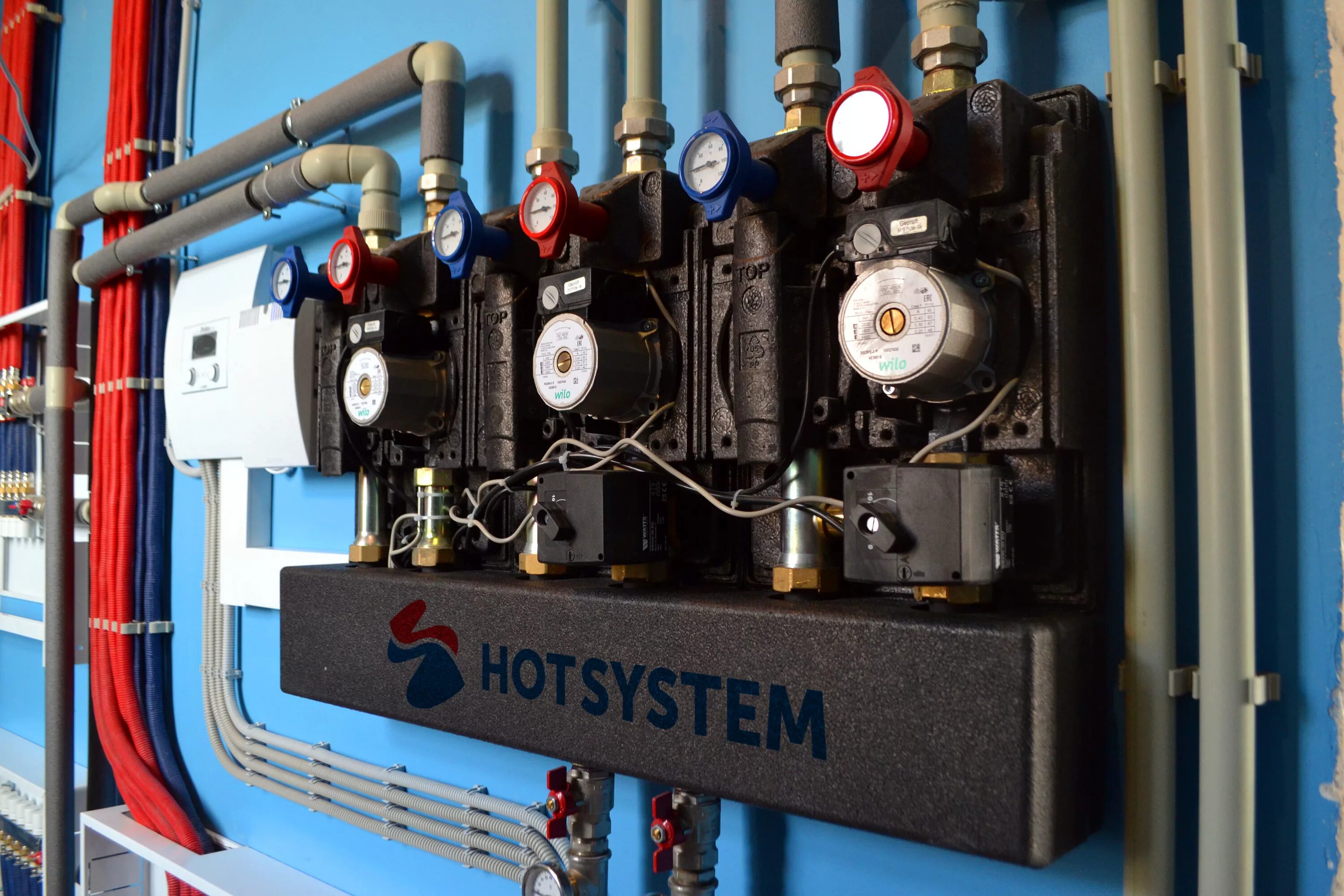 Монтаж насосной группы. Уголок для насосных групп. Группа быстрого монтажа grundfos. Насосная группа flamco. Котельная с насосными группами meibes.