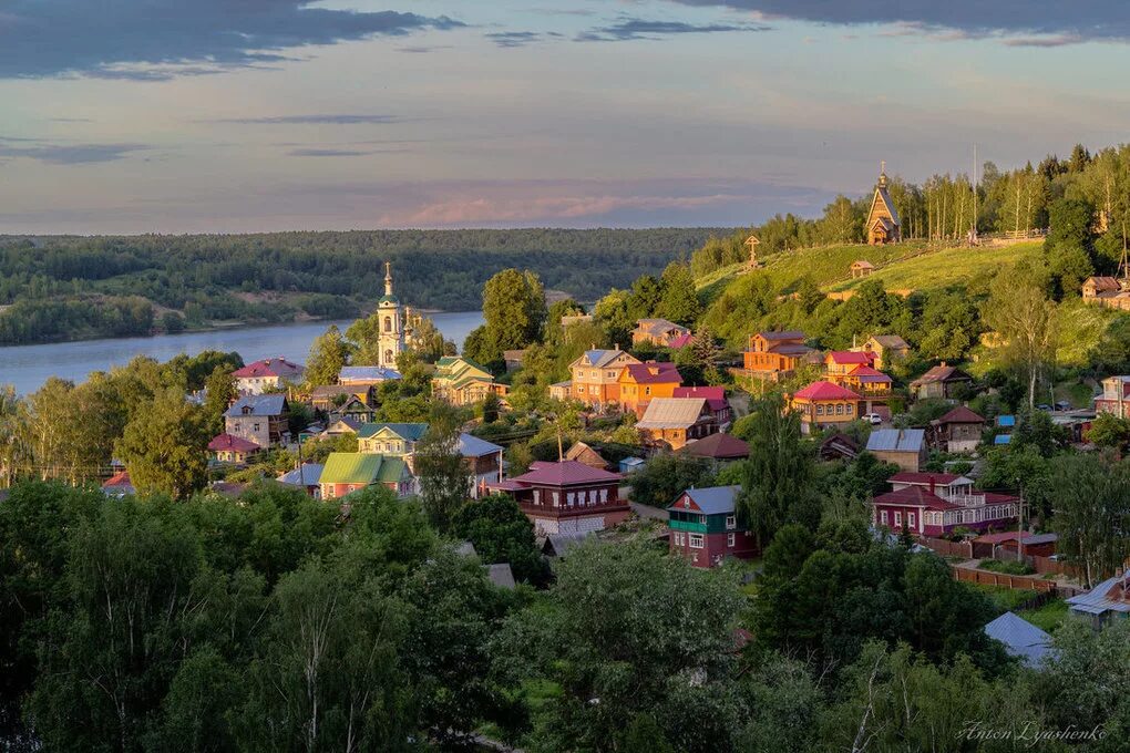 Городок Плес на Волге. Ивановская область город плеск. Плёсский музей-заповедник плёс. Город Плес Ивановской области. Малые города 37