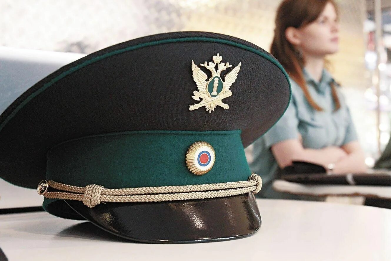 Приставы правоохранительные органы. Федеральная служба судебных приставов презентация. Судебный пристав оупдс. Рейд гаи с приставами. Функции правоохранительных органов схема.