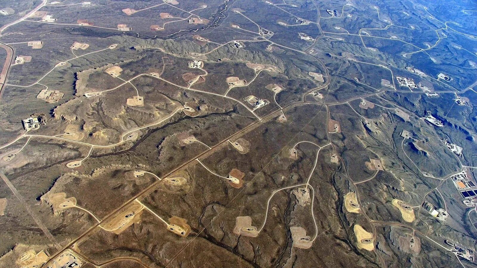 Месторождение сланцевого газа барнетт. Нефтеносные пески канады. Принцип добычи сланцевого газа. Автоматизация сланцевого газа. Газовая сланцы.