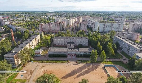 3 школа в новгороде. 13 Школа Великий Новгород. 7 Школа Великий Новгород. Школа 21 Великий Новгород. Рахманинова 13 Великий Новгород.