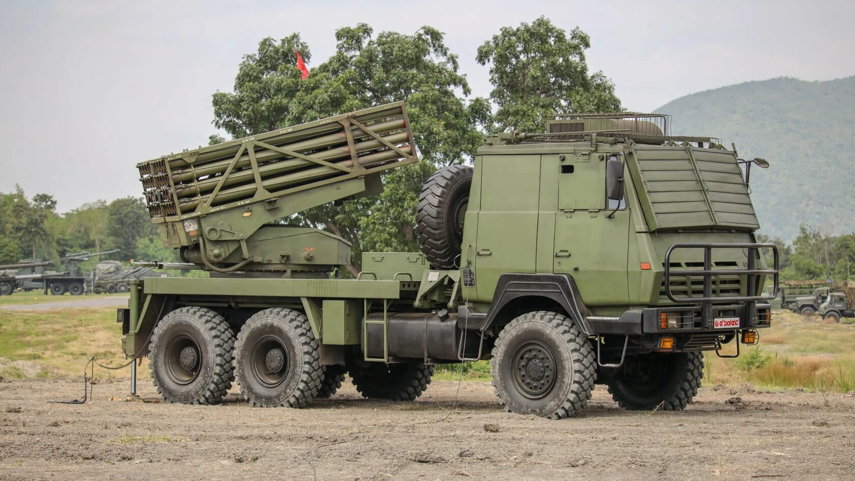 Ольха рсзо реактивные системы залпового огня. Рсзо ларс 2. sr-5 реактивная система залпового огня. ws-2 (рсзо). рсзо 122 мм m809.
