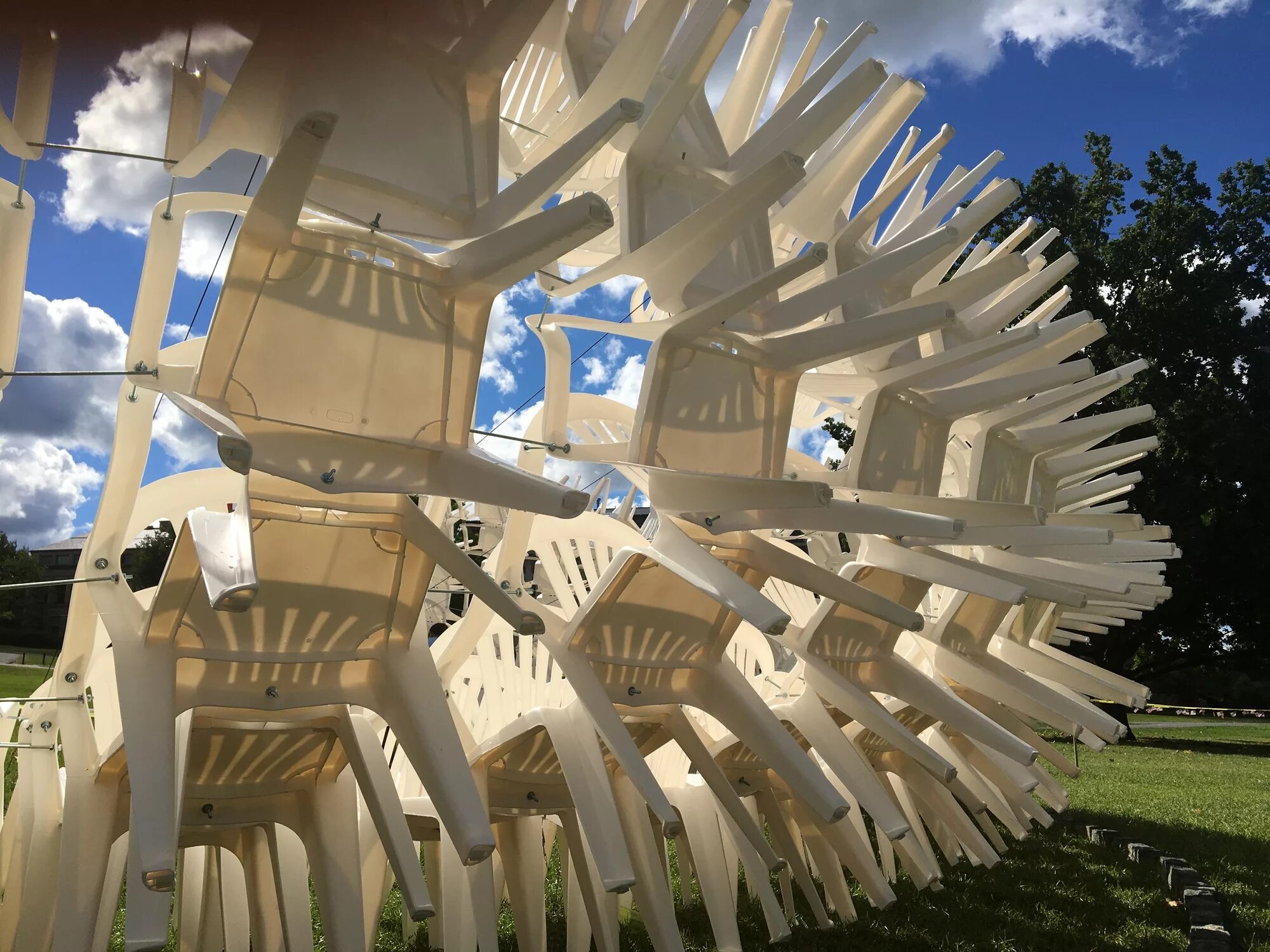 Библиотека гейзеля, калифорнийский университет, сан-диего. Коммерческие интерьеры. Штаб квартира longaberger — ньюарк, штат огайо, сша. Элиассон «лестницы гравитации». Навеянный дизайн это.