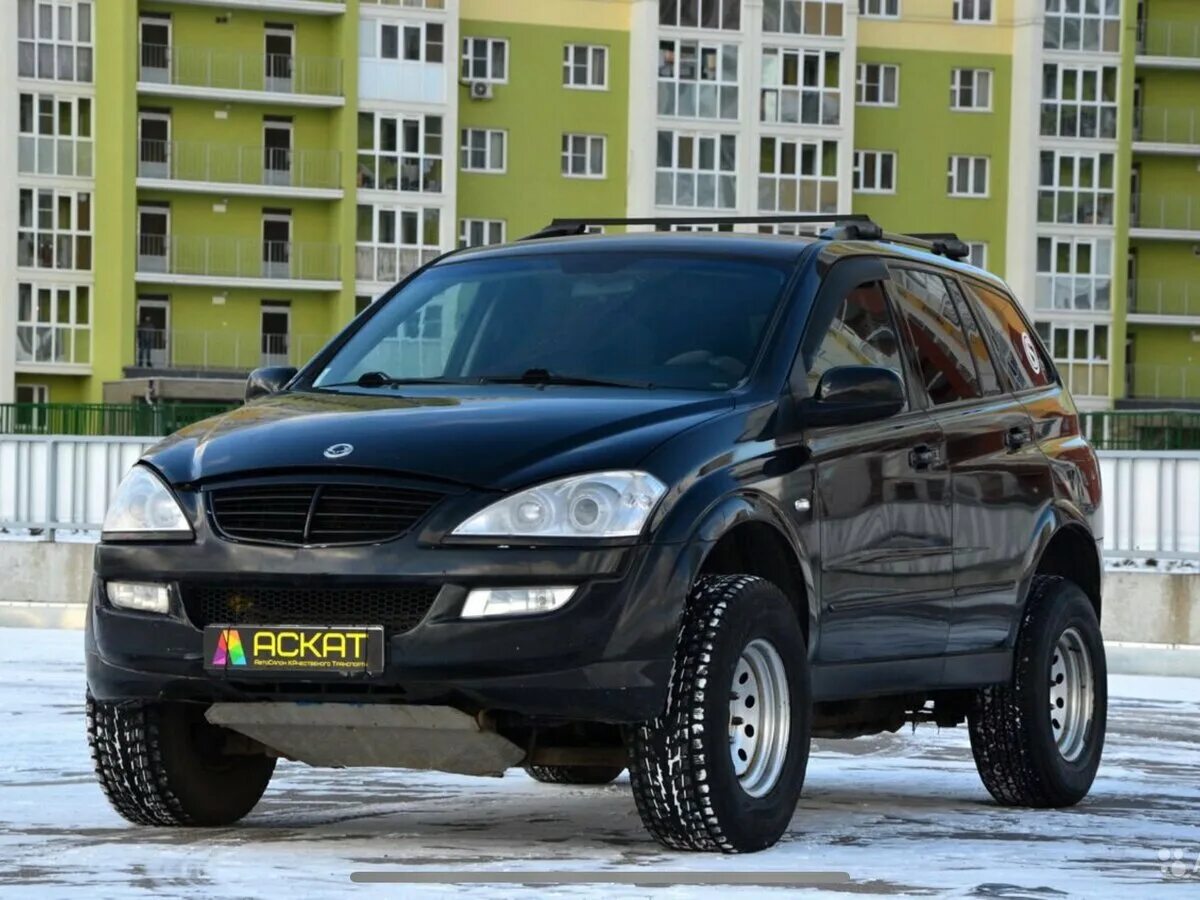 Кайрон стоимость. SSANGYONG Kyron 2010. SSANGYONG Kyron 2008. Санг енг Кайрон 2010. ССАНГЙОНГ Кайрон 2010.