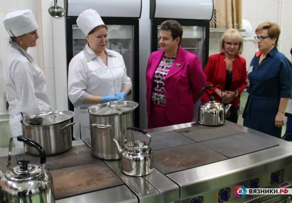 Сайт пансионата вязники. Вязники пансионат имени глинки. вязники дом интернат им глинки. пансионат глинка вязники. дом престарелых в вязниках имени глинки.