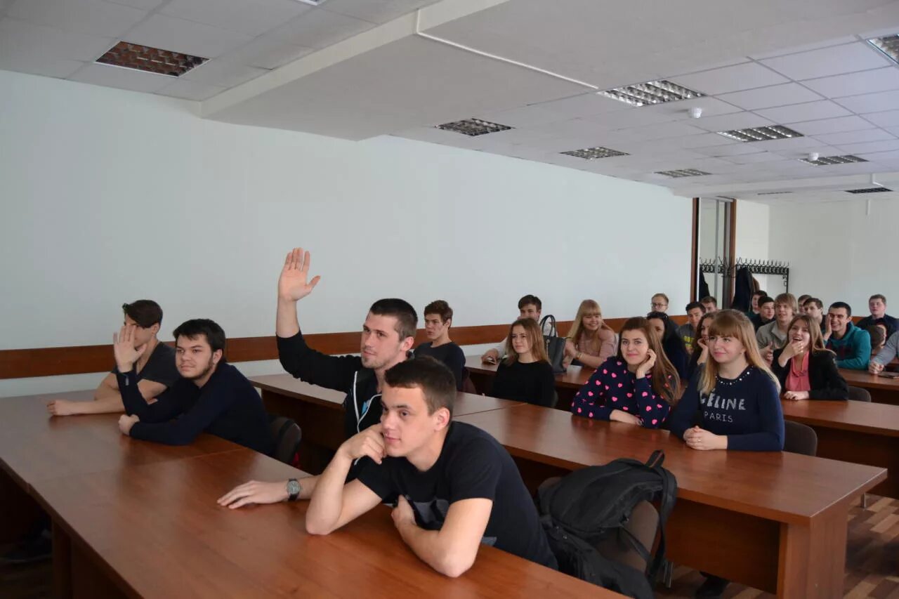 металлургический техникум липецк. нлмк колледж липецк. металлургический колледж липецк. липецкий металлургический колледж. липецкий металлургический колледж логотип.