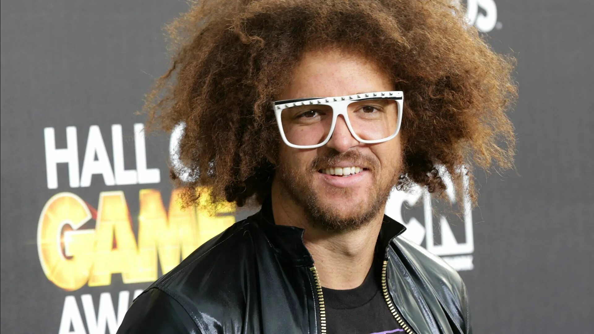 Lmfao песни. Группа LMFAO. Redfoo. LMFAO Редфу. Redfoo группа.